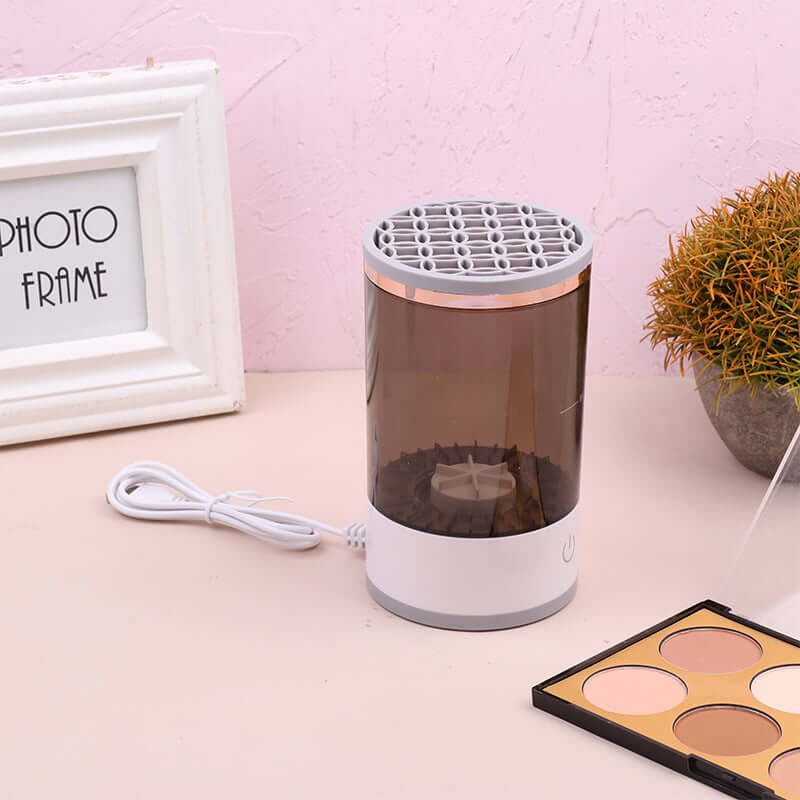 BRUSH BLISS™ Makeup Brush Cleaner