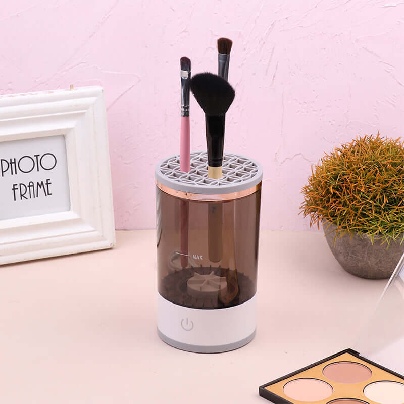 BRUSH BLISS™  Makeup Brush Cleaner